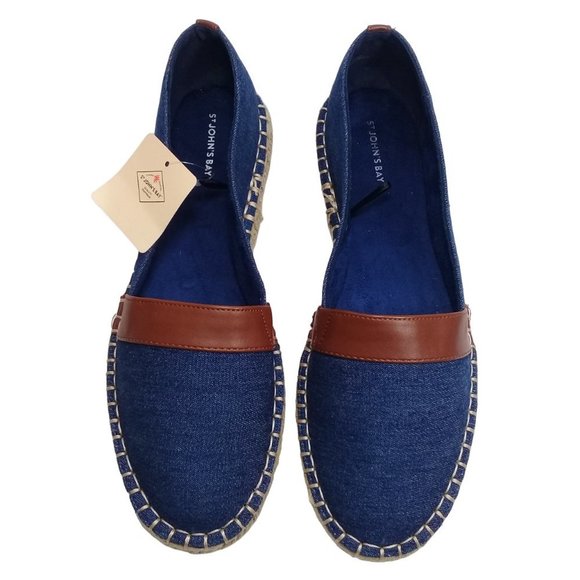 St John's Bay Women's NEW! Marlee Denim Blue Flat Slip-On Round Toe Shoes - Picture 8 of 11